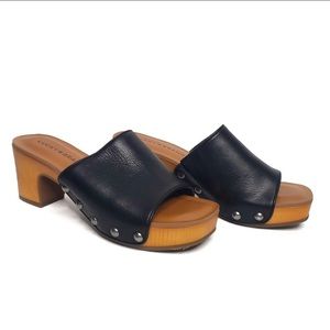 LUCKY BRAND NWOT Fineena Black Platform Slides
